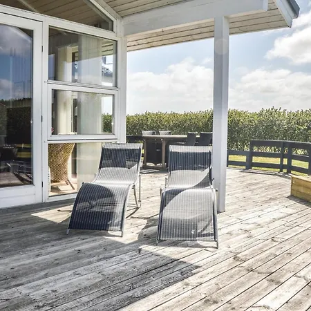 Holiday Home Sortbaervej Tarm II